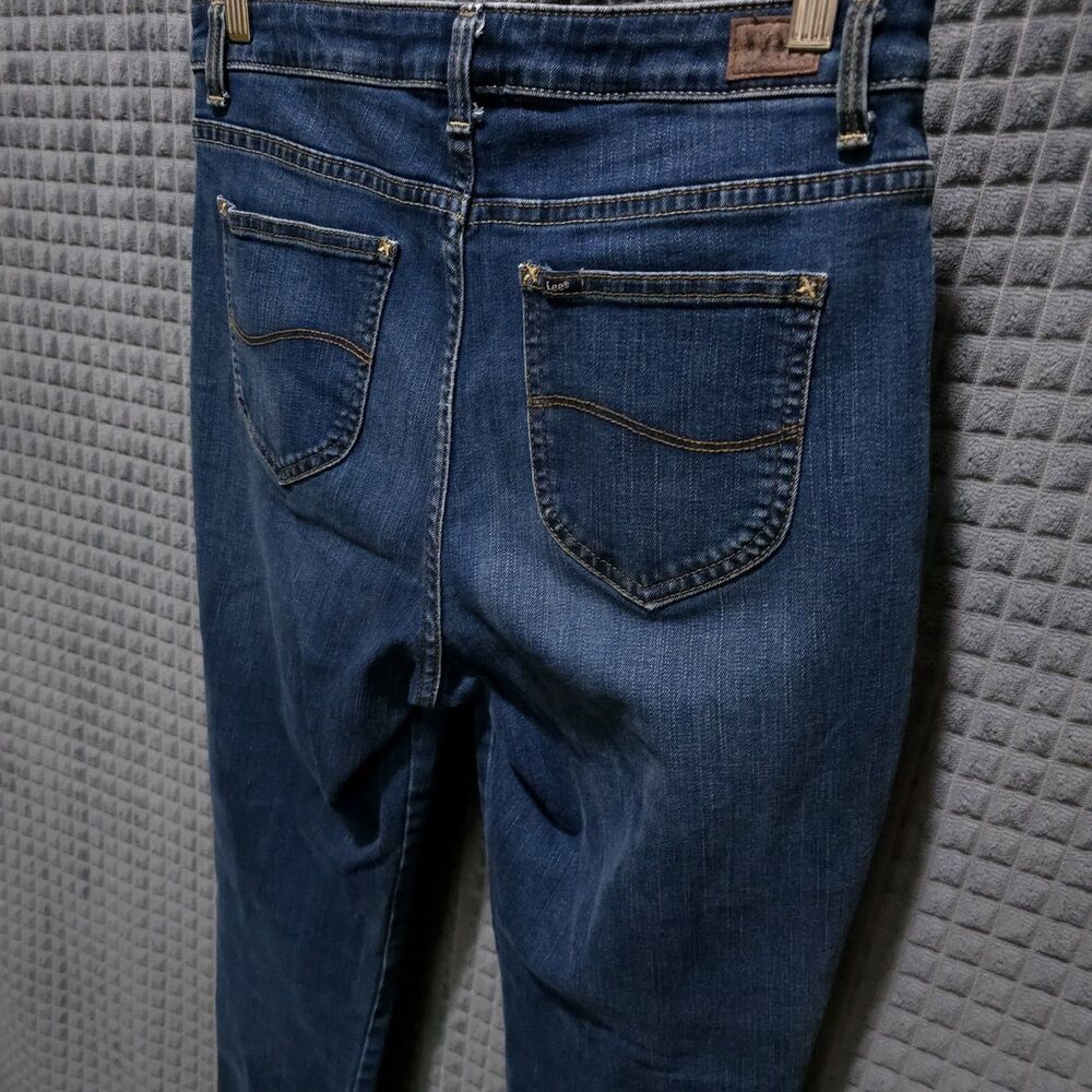 Dark Wash High Rise Jeans 8P 30x30 Women Slimming Stretch Relaxed Casual Comfort - Picture 13 of 16